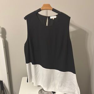Black and White Sleeveless Top